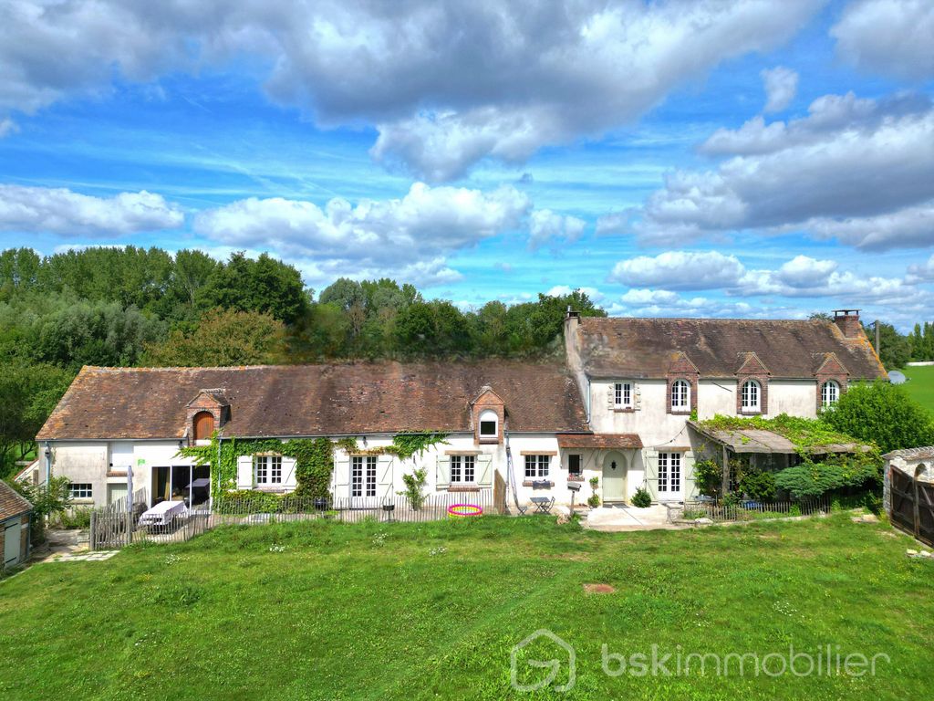 Achat maison à vendre 6 chambres 225 m² - Fontainebleau