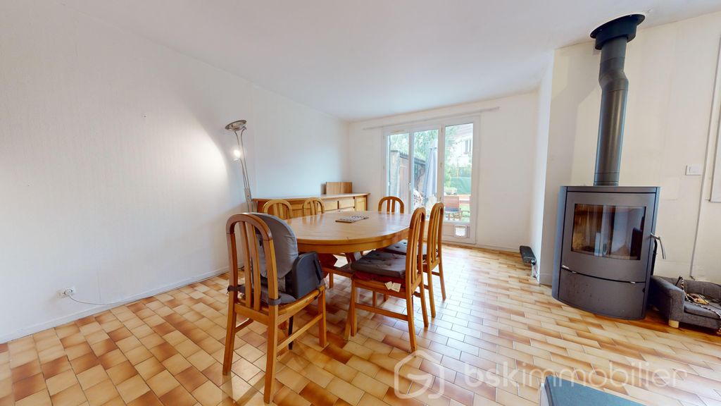 Achat maison à vendre 5 chambres 114 m² - Bures-sur-Yvette