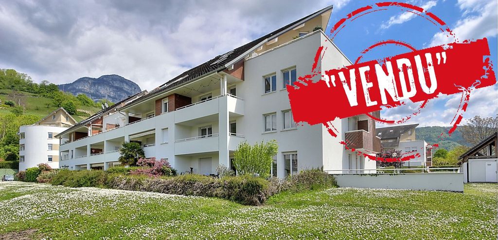 Achat appartement à vendre 2 pièces 49 m² - Saint-Alban-Leysse