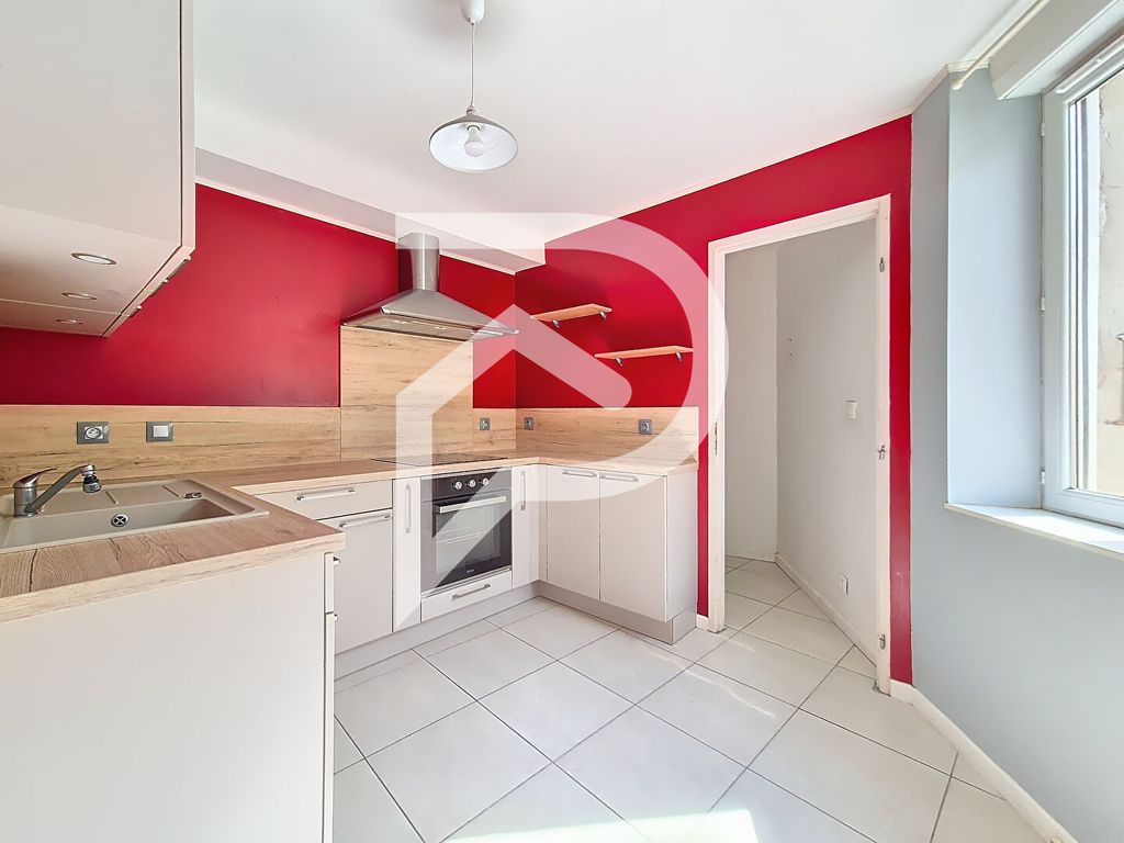 Achat maison à vendre 2 chambres 71 m² - Castres