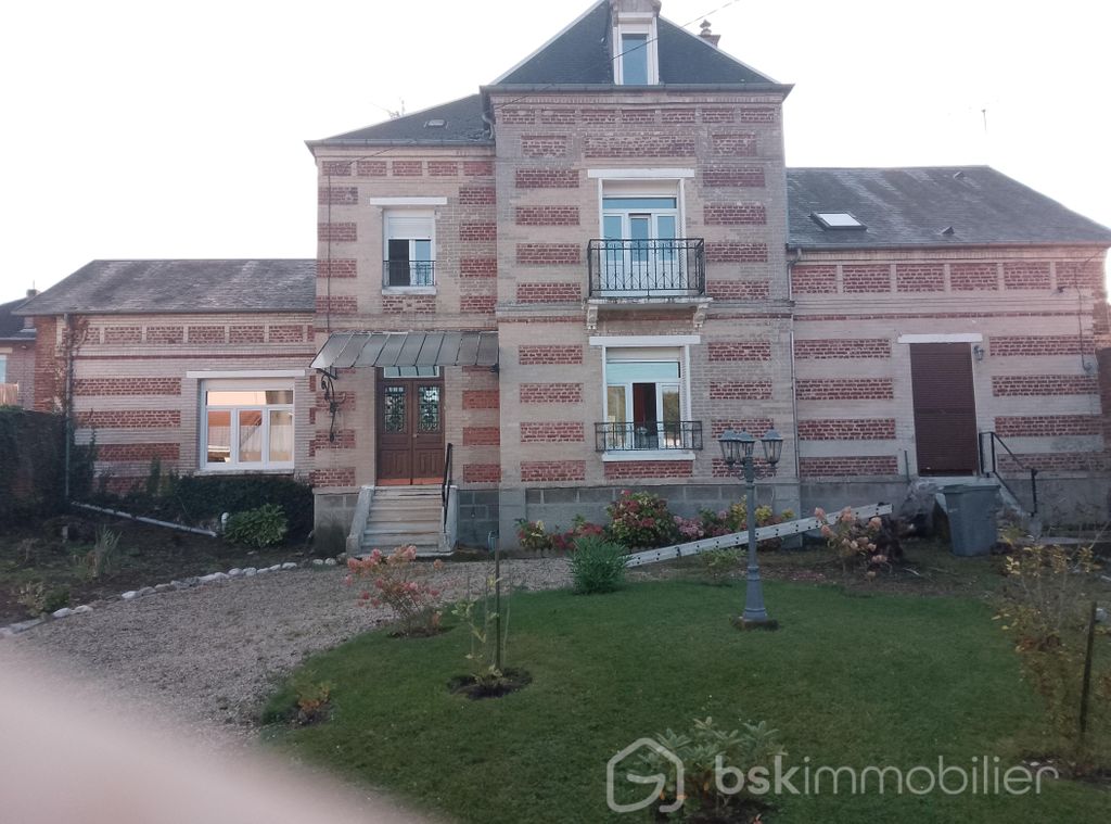 Achat maison à vendre 6 chambres 270 m² - Moislains