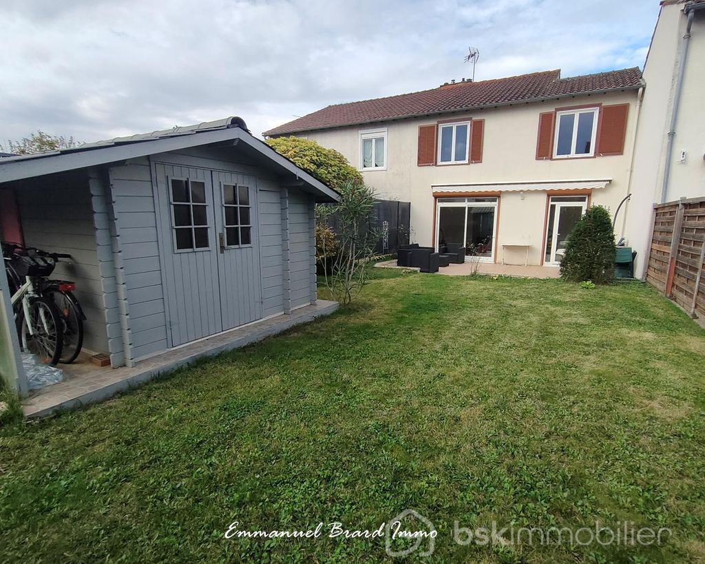 Achat maison à vendre 4 chambres 116 m² - Poitiers