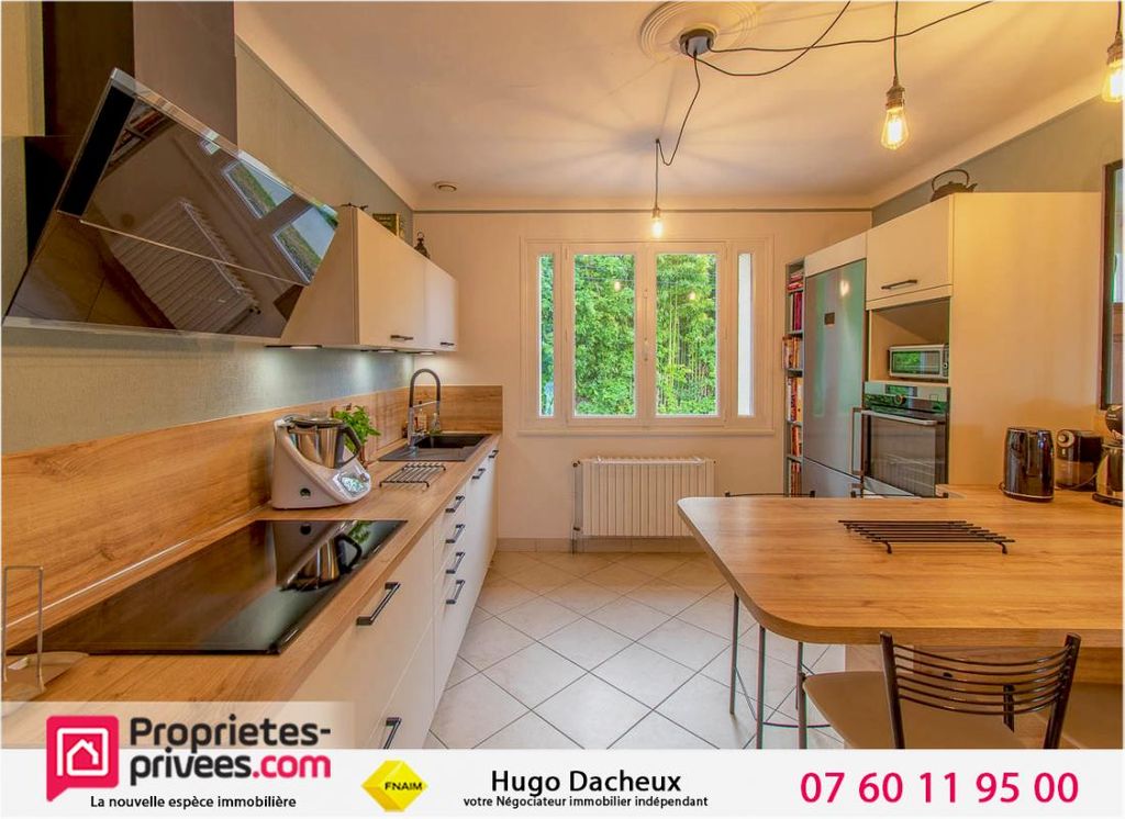 Achat maison à vendre 6 chambres 244 m² - Vierzon