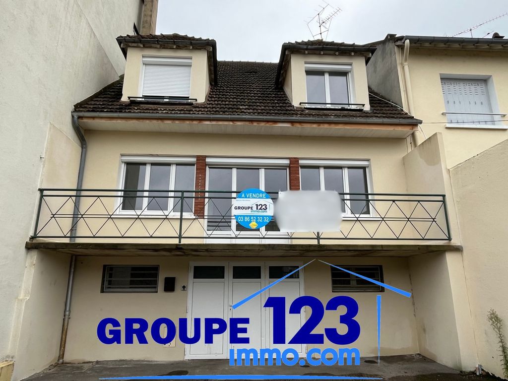 Achat maison à vendre 3 chambres 105 m² - Auxerre