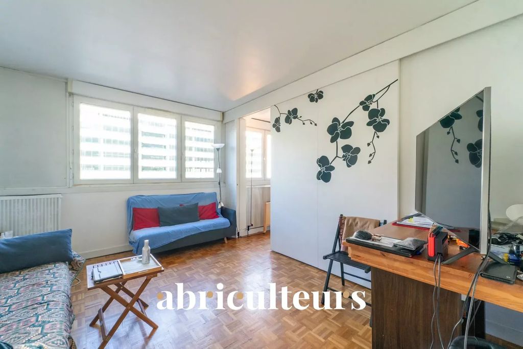 Achat appartement à vendre 2 pièces 45 m² - Courbevoie