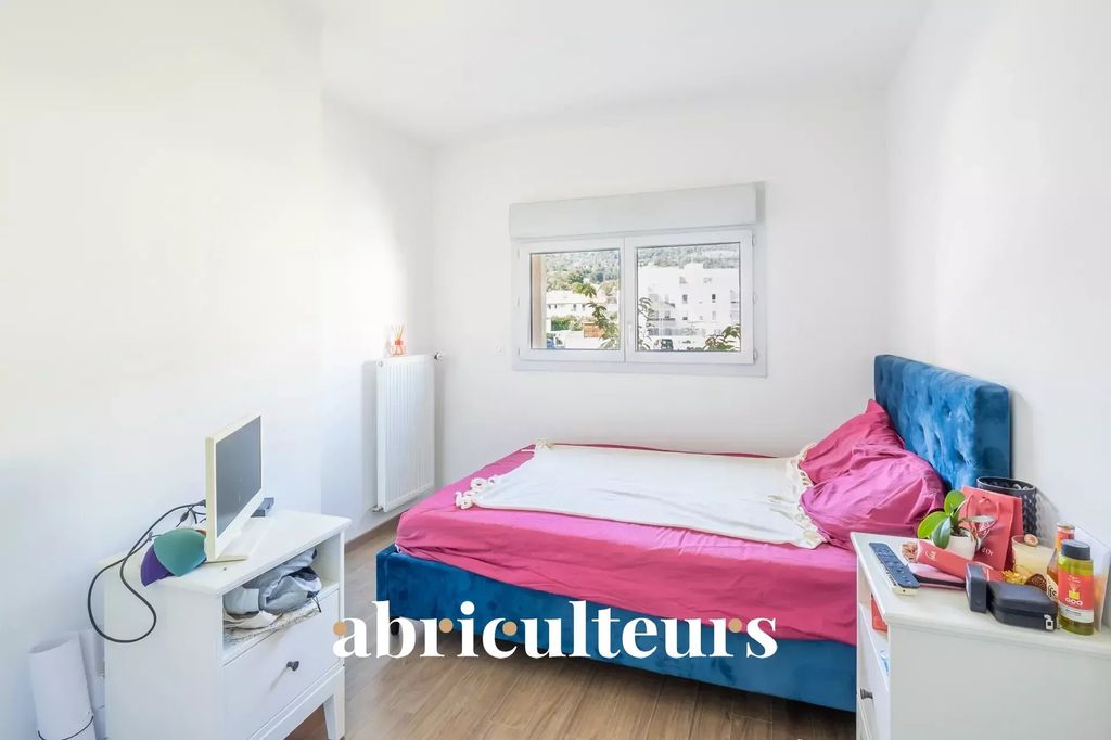 Achat appartement à vendre 3 pièces 67 m² - Gex