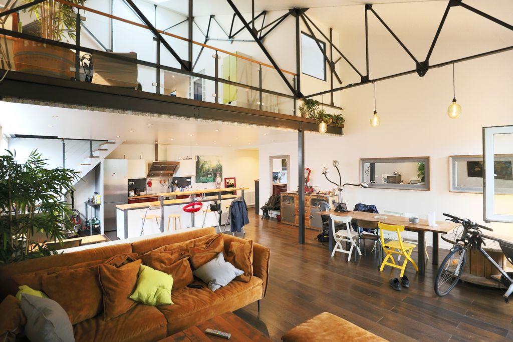 Achat loft à vendre 4 pièces 151 m² - Montreuil