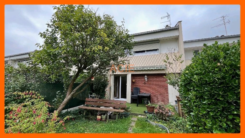 Achat maison à vendre 2 chambres 78 m² - Louvres