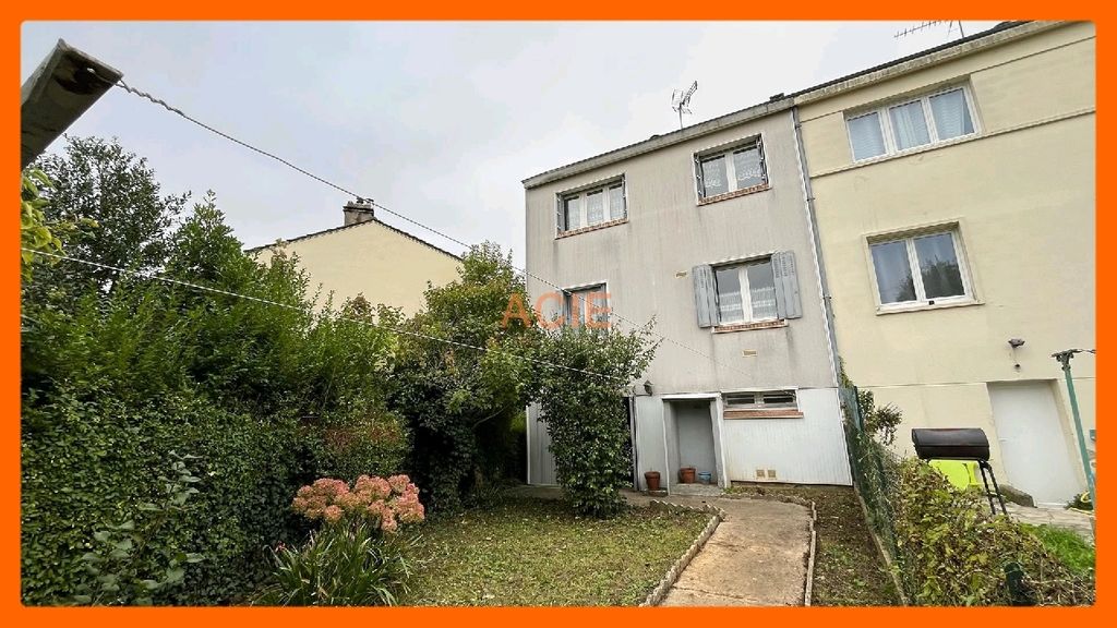 Achat maison à vendre 3 chambres 70 m² - Louvres