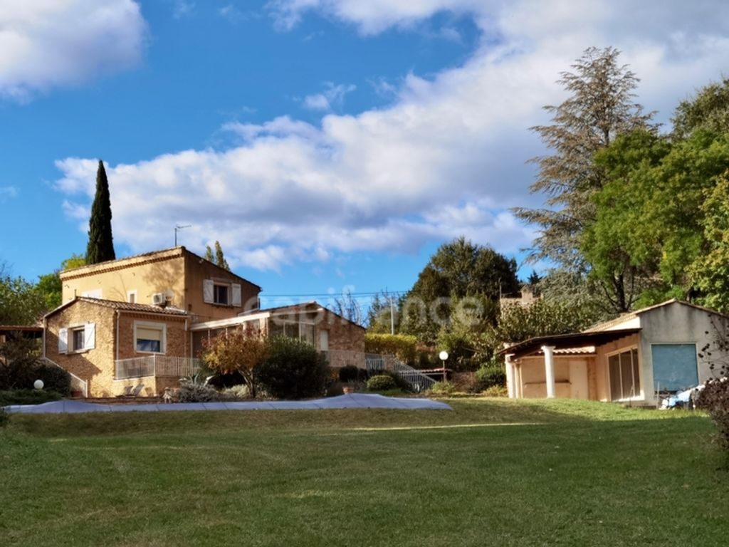 Achat maison à vendre 3 chambres 175 m² - Uzès