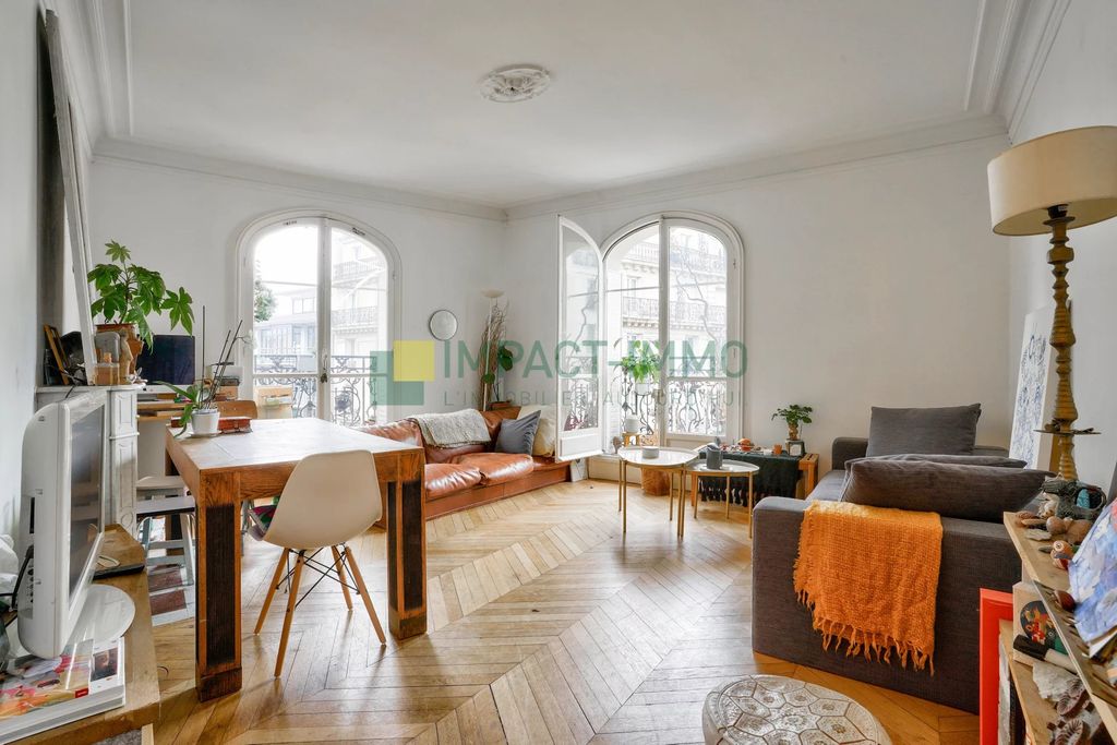 Achat appartement à vendre 3 pièces 72 m² - Paris 18ème arrondissement