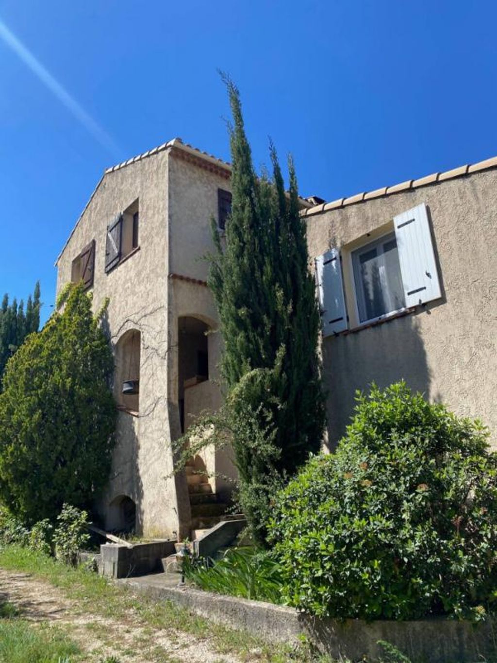 Achat maison à vendre 4 chambres 188 m² - Aubagne