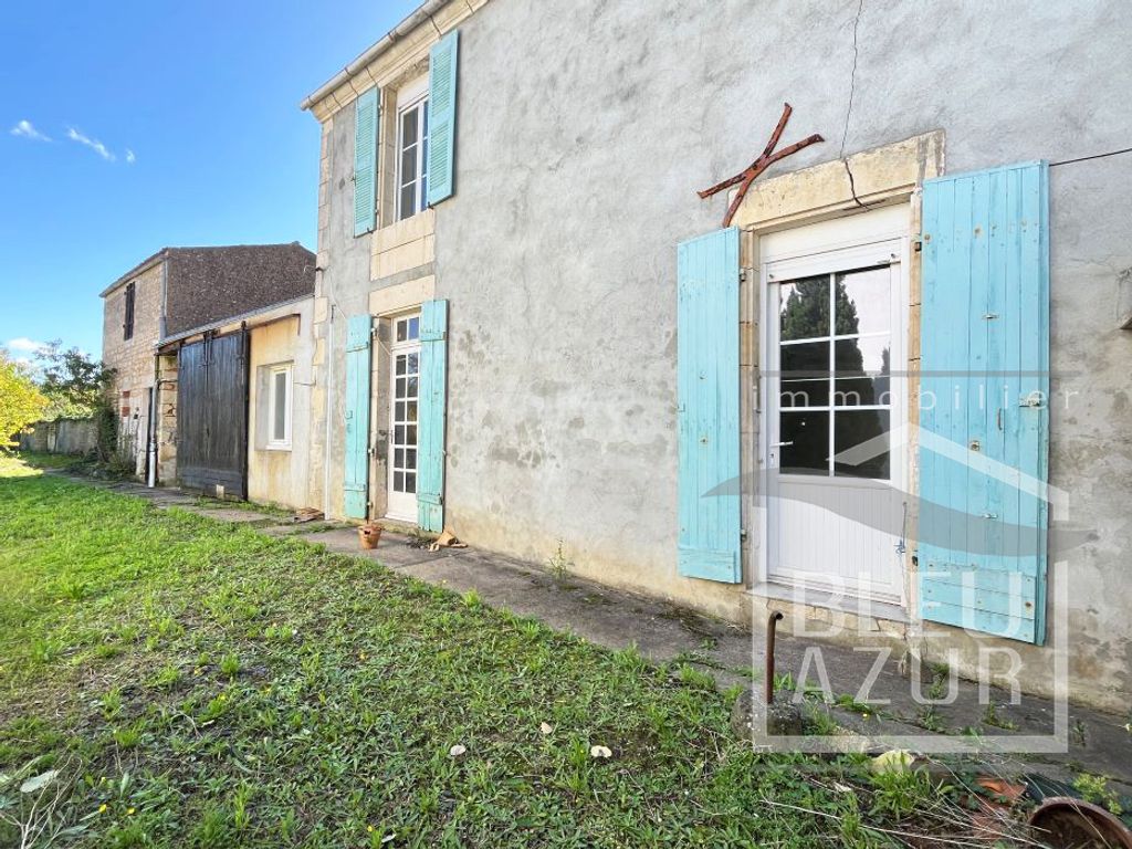 Achat maison à vendre 2 chambres 100 m² - Luçon