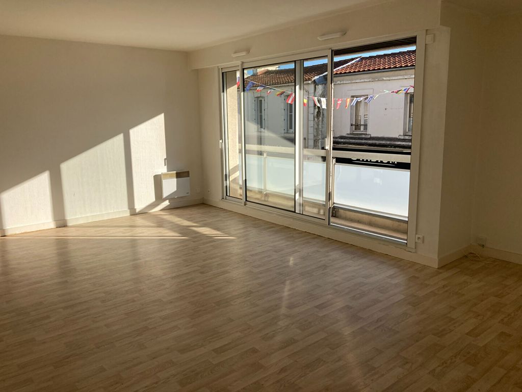 Achat appartement à vendre 3 pièces 89 m² - Challans