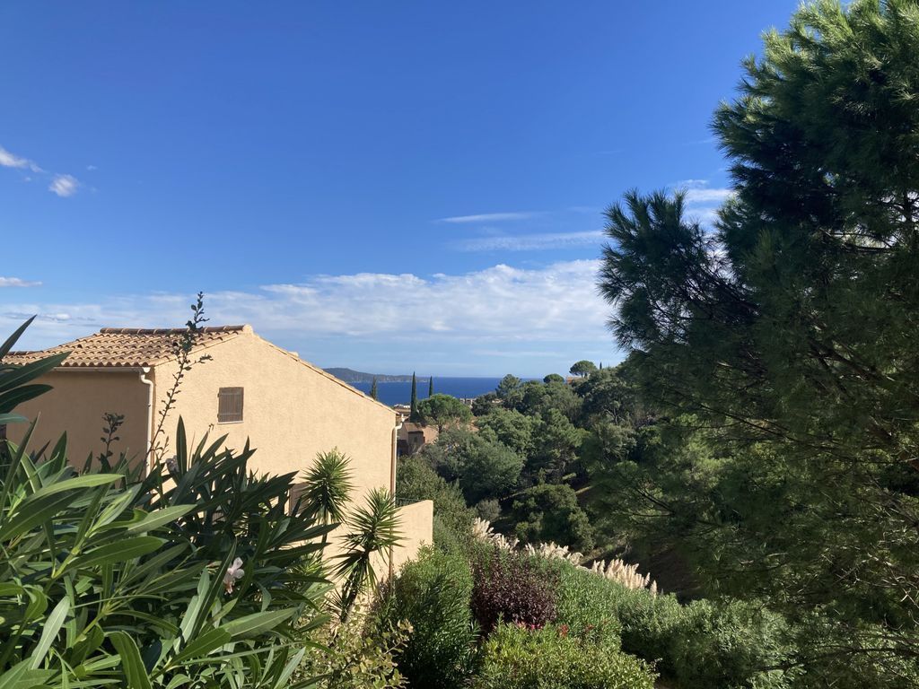 Achat appartement 3 pièce(s) Cavalaire-sur-Mer