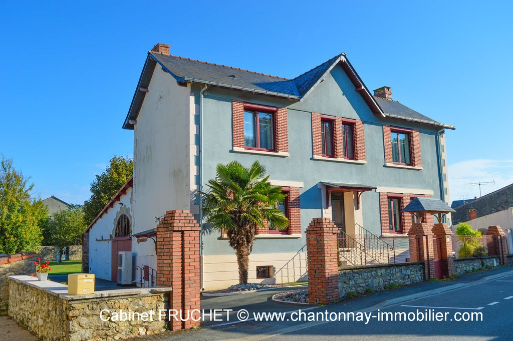 Achat maison à vendre 3 chambres 136 m² - Chantonnay