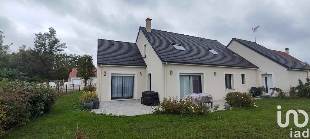 Achat maison à vendre 4 chambres 171 m² - Ouzouer-sur-Loire