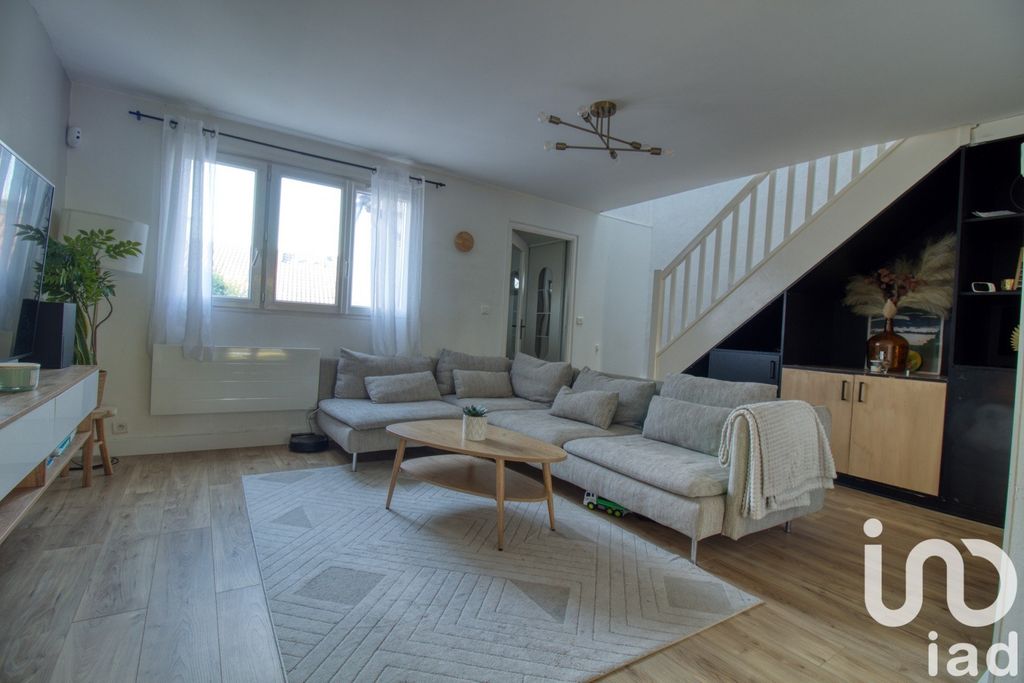 Achat maison à vendre 3 chambres 104 m² - Marly-la-Ville