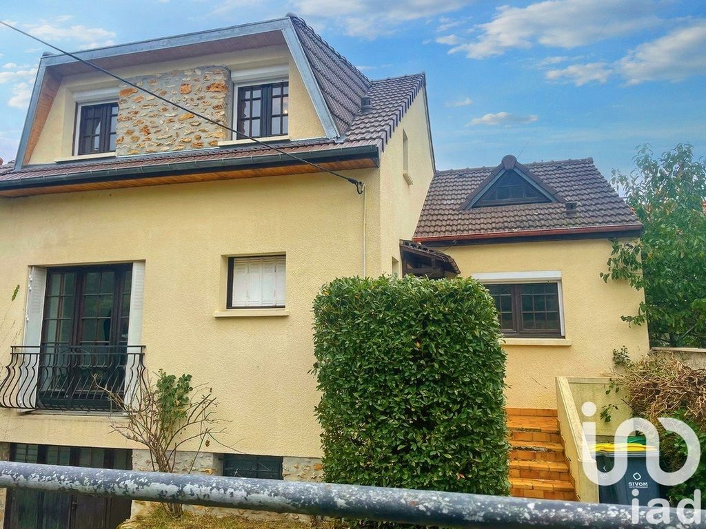 Achat maison à vendre 3 chambres 129 m² - Quincy-sous-Sénart