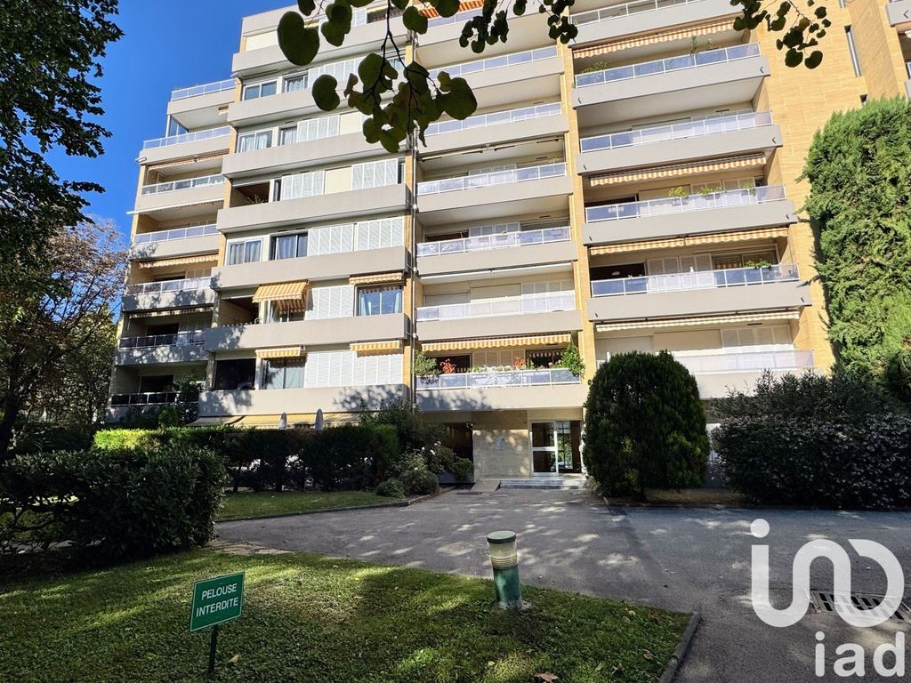 Achat appartement à vendre 5 pièces 117 m² - Aix-en-Provence