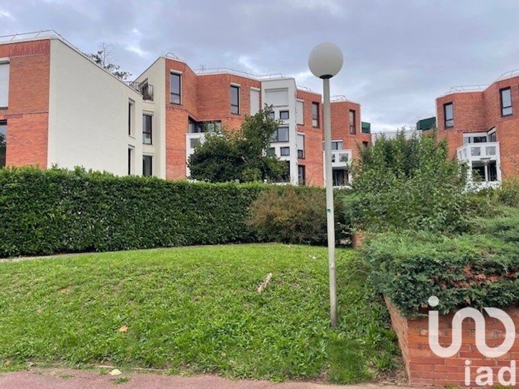 Achat appartement à vendre 2 pièces 57 m² - Courcouronnes