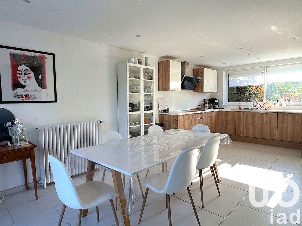 Achat maison à vendre 5 chambres 135 m² - Rambouillet