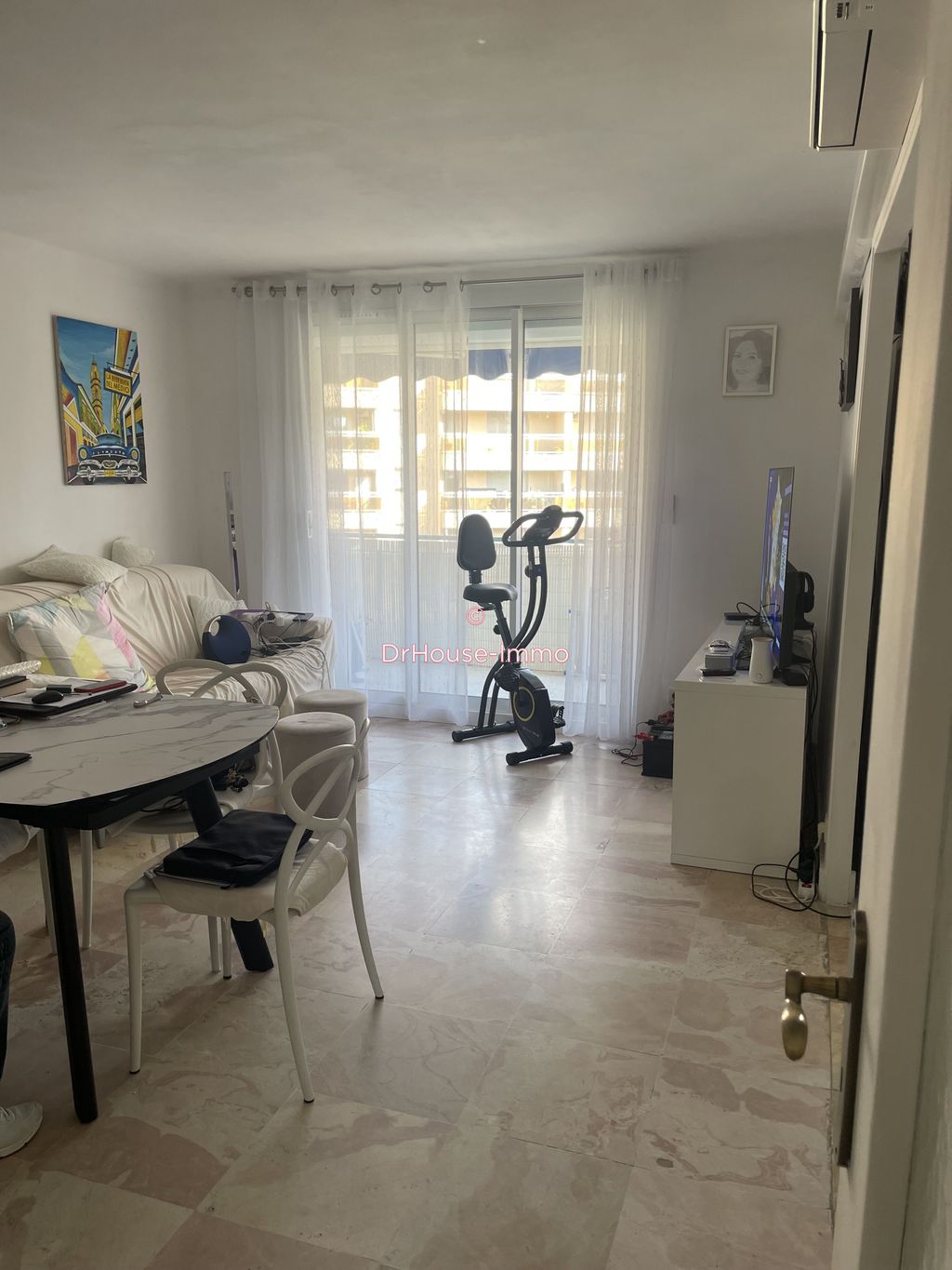 Achat appartement à vendre 4 pièces 77 m² - Fréjus