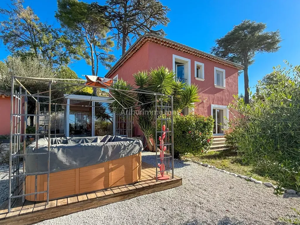 Achat maison à vendre 4 chambres 142 m² - Draguignan