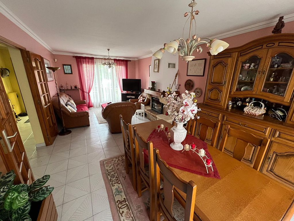 Achat maison à vendre 4 chambres 110 m² - Bobigny