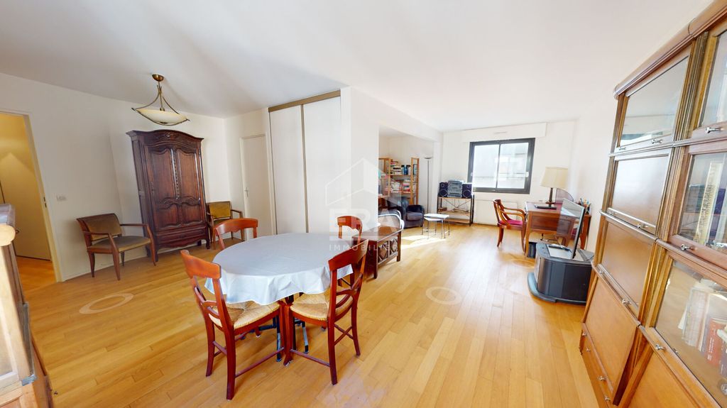 Achat appartement à vendre 3 pièces 65 m² - Paris 19ème arrondissement