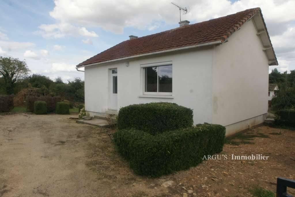 Achat maison à vendre 2 chambres 63 m² - Saint-Pierre-d'Exideuil