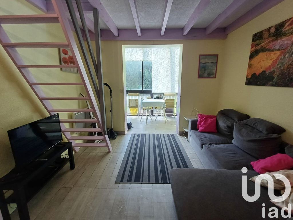 Achat appartement à vendre 2 pièces 38 m² - Sanary-sur-Mer