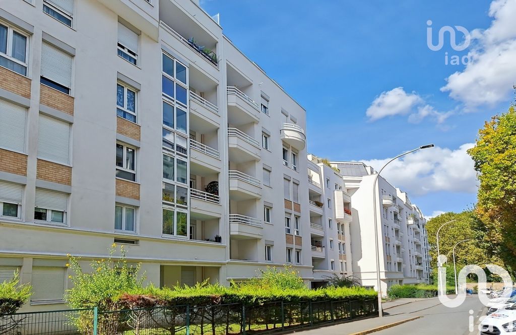 Achat appartement à vendre 4 pièces 83 m² - Le Kremlin-Bicêtre