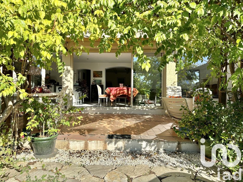 Achat maison à vendre 3 chambres 155 m² - Septèmes-les-Vallons