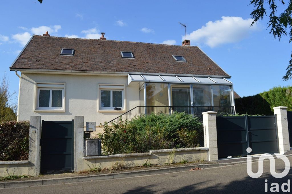 Achat maison à vendre 4 chambres 127 m² - Saint-Georges-sur-Baulche