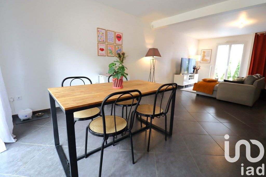 Achat maison à vendre 4 chambres 102 m² - Thorigny-sur-Marne