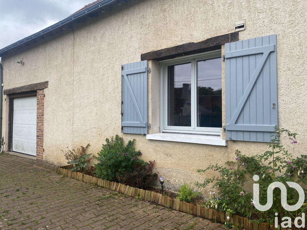 Achat maison à vendre 6 chambres 181 m² - Saint-Cyr-sur-Loire