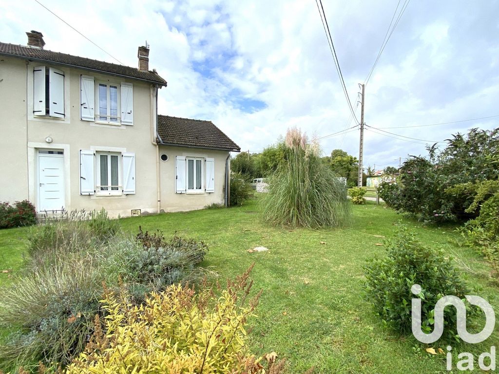 Achat maison à vendre 2 chambres 90 m² - La Genevraye