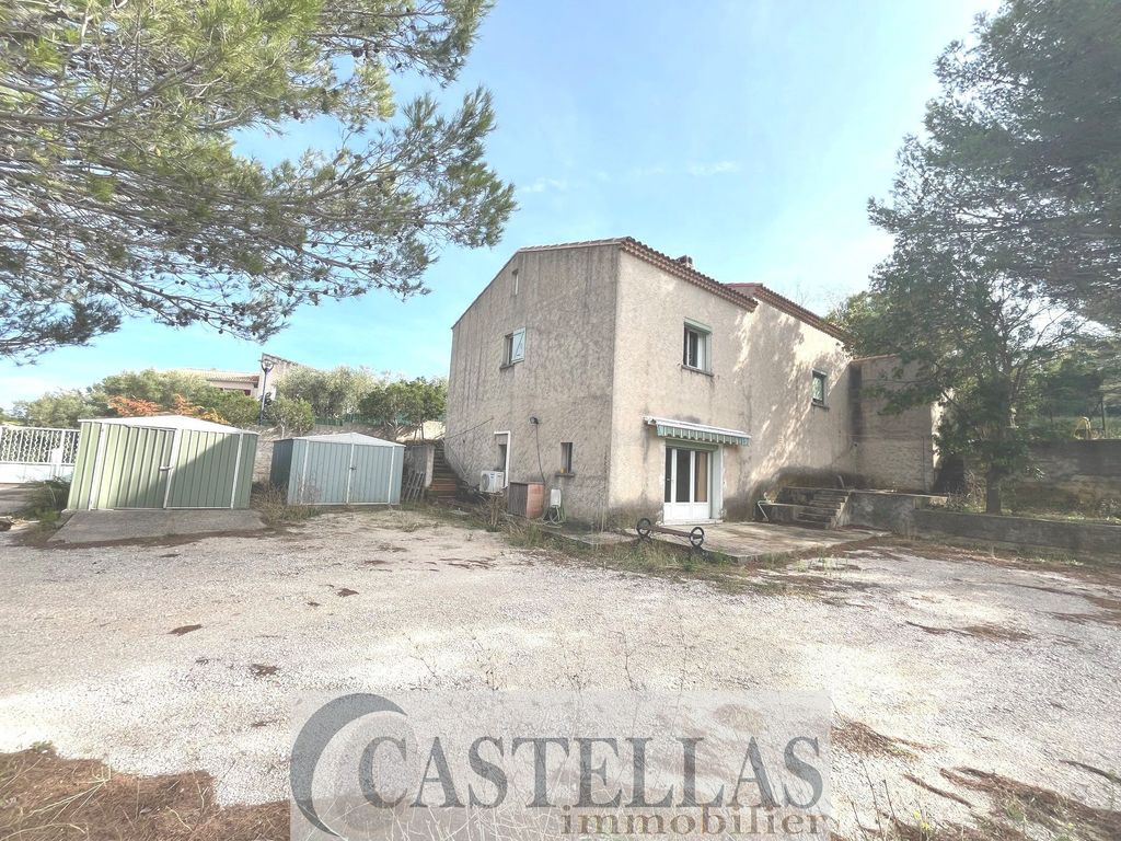 Achat maison à vendre 4 chambres 137 m² - Carnoux-en-Provence