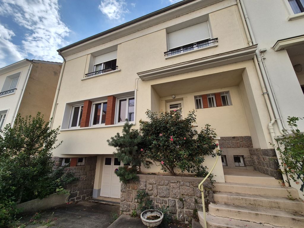 Achat maison à vendre 4 chambres 200 m² - Vichy