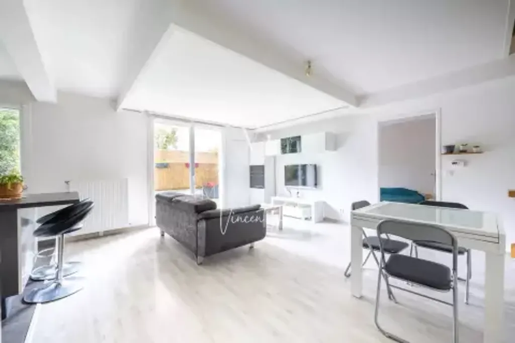 Achat duplex à vendre 5 pièces 94 m² - Bezons