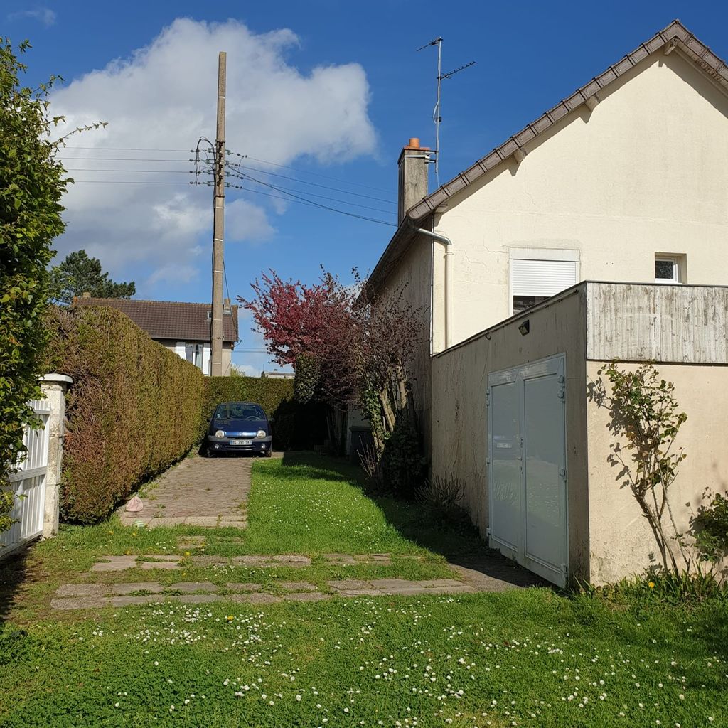 Achat maison à vendre 3 chambres 80 m² - Caen