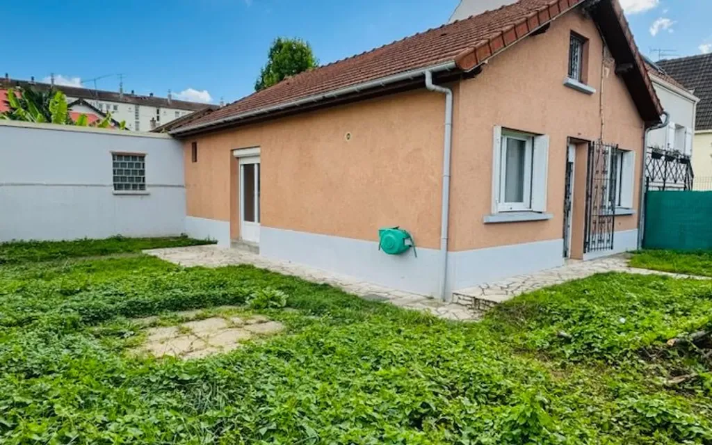 Achat maison à vendre 3 chambres 81 m² - Chelles