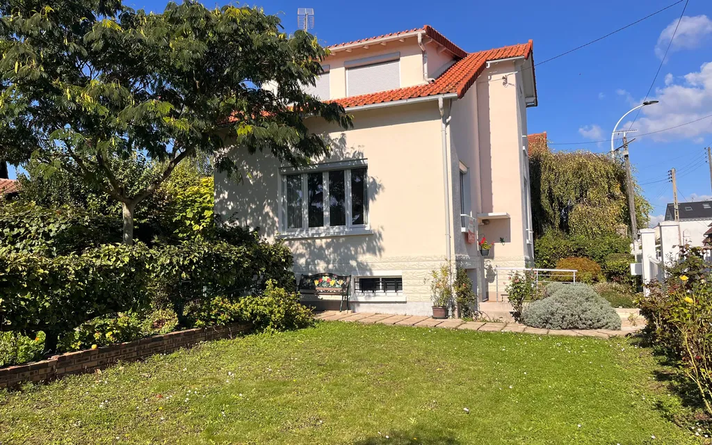 Achat maison à vendre 3 chambres 85 m² - Savigny-sur-Orge