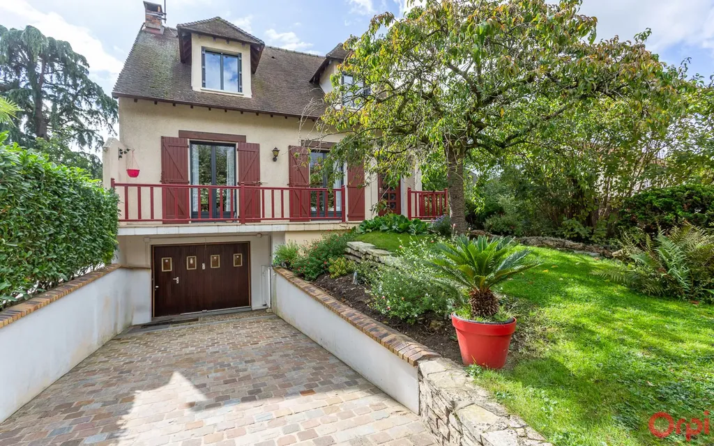 Achat maison à vendre 3 chambres 110 m² - Sainte-Geneviève-des-Bois