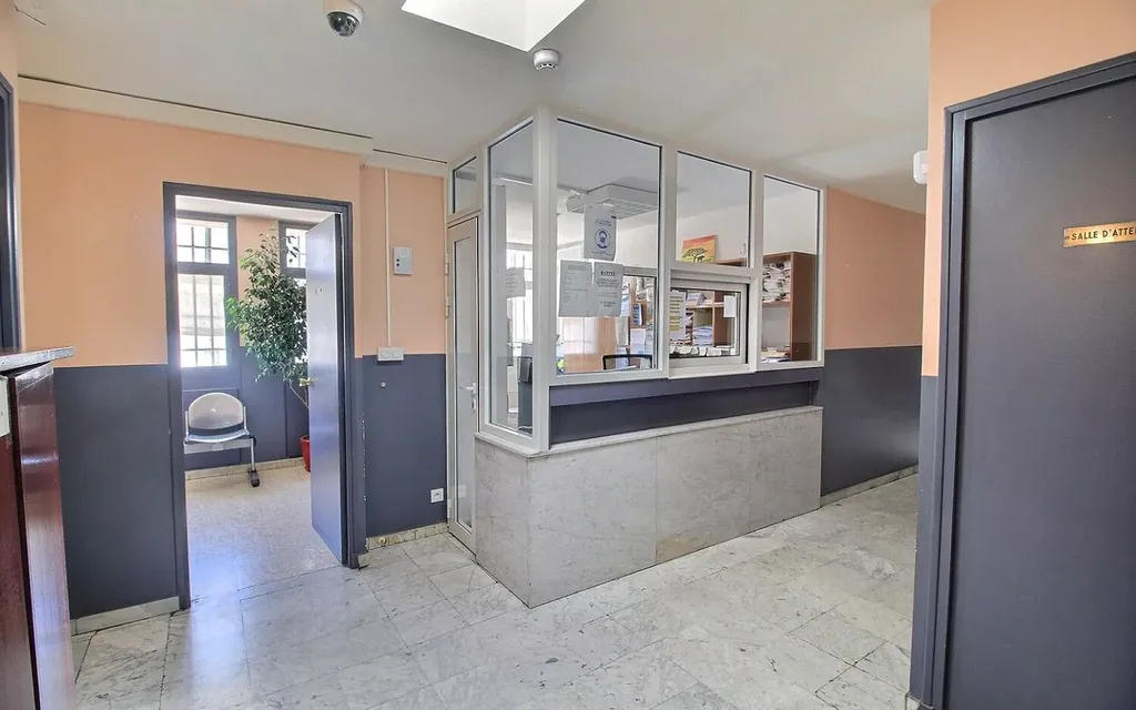 Achat appartement à vendre 2 pièces 147 m² - Marseille 13ème arrondissement