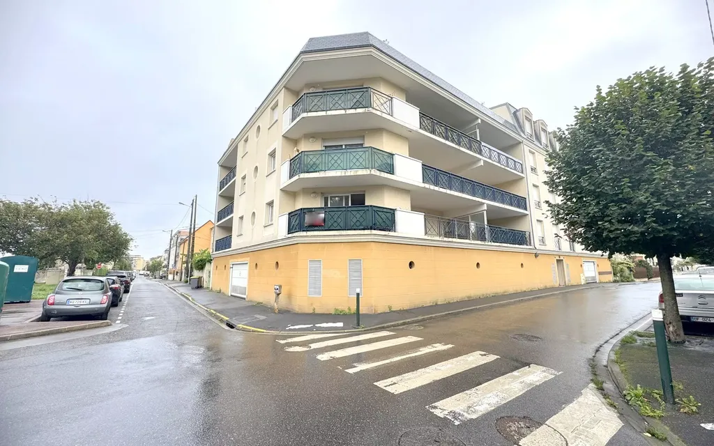 Achat appartement à vendre 2 pièces 45 m² - Villeparisis