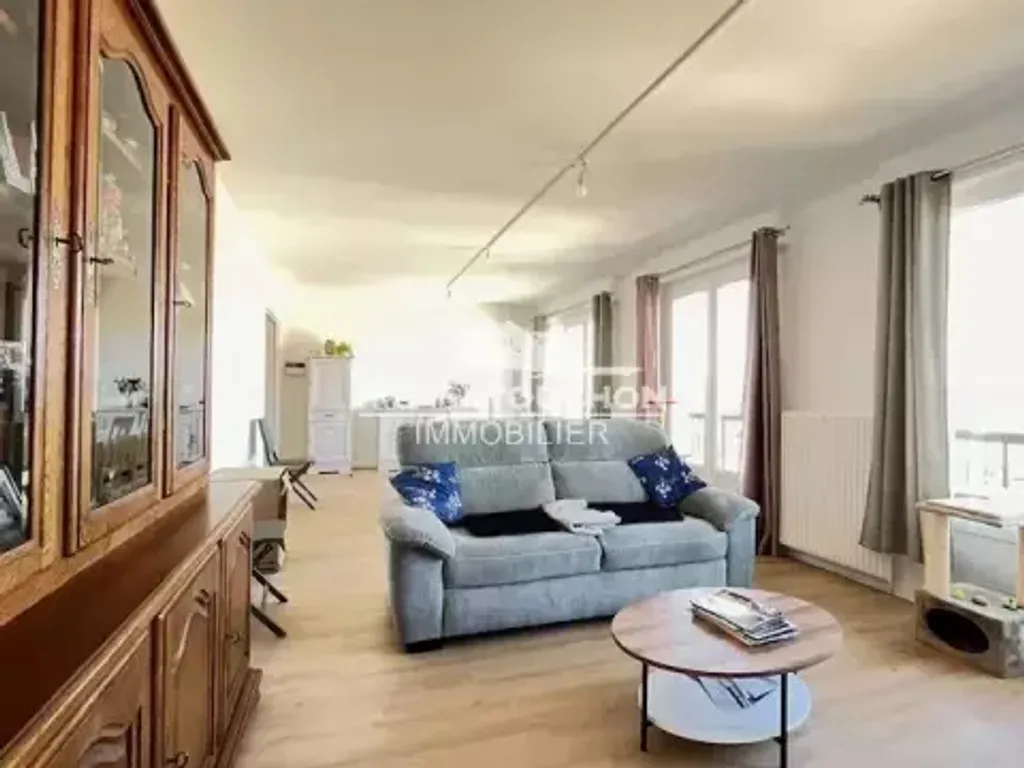 Achat appartement à vendre 5 pièces 109 m² - Montargis