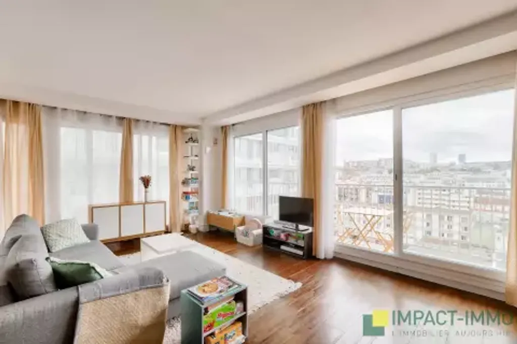 Achat appartement à vendre 4 pièces 78 m² - Puteaux