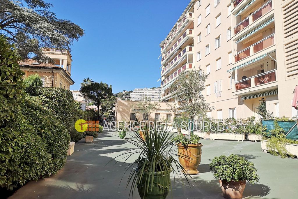 Achat appartement à vendre 3 pièces 68 m² - Cannes